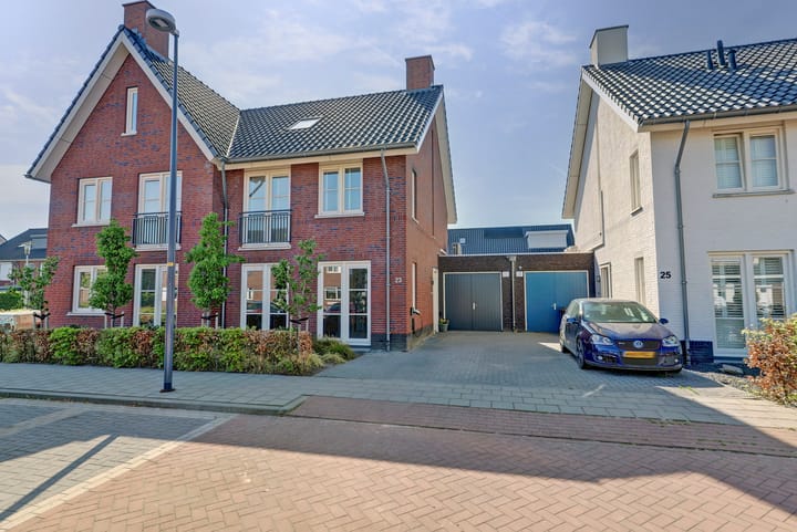 Foto 37 van Karinastraat 23