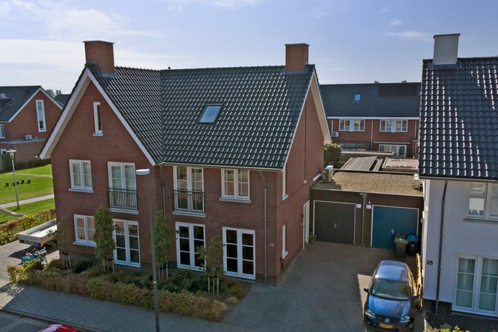 Foto 38 van Karinastraat 23