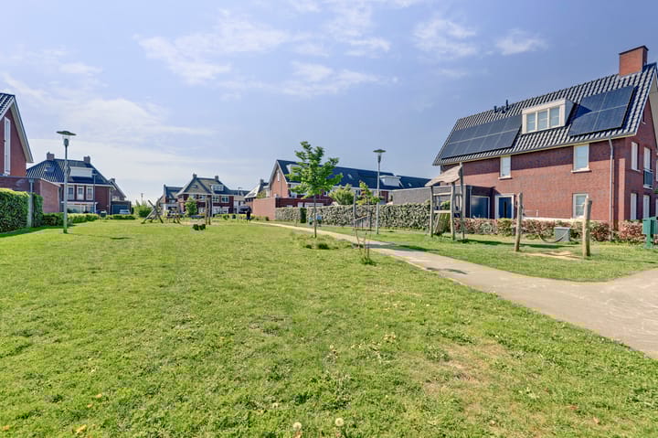 Foto 39 van Karinastraat 23