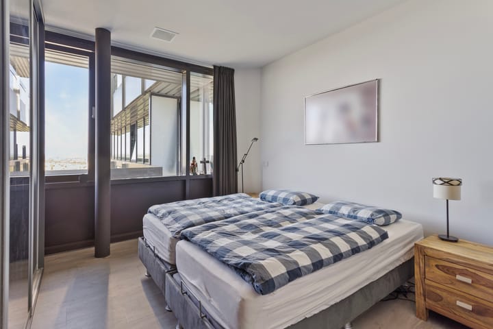 Foto 31 van Barbarossastraat 135