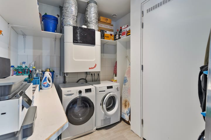 Foto 34 van Barbarossastraat 135