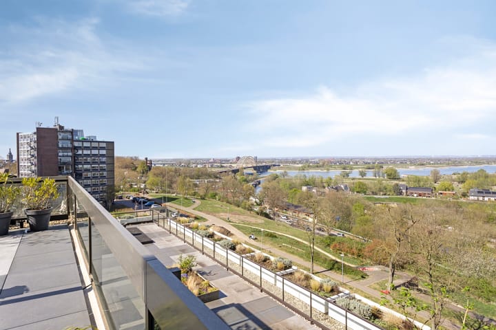 Foto 39 van Barbarossastraat 135