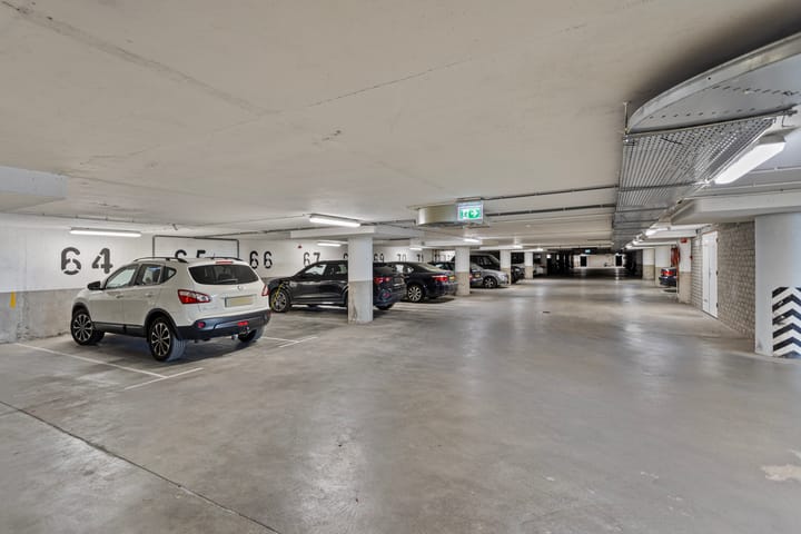 Foto 44 van Barbarossastraat 135