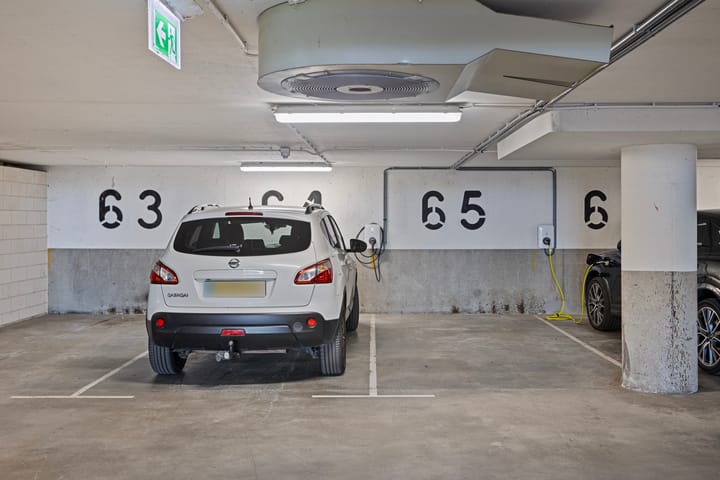 Foto 45 van Barbarossastraat 135