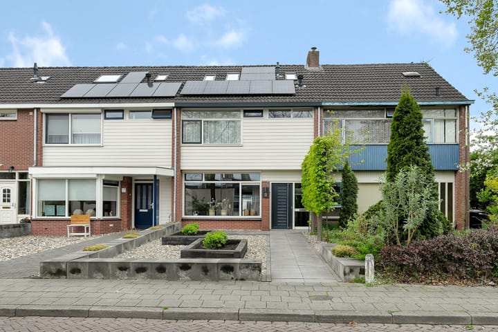 Maasstraat 9