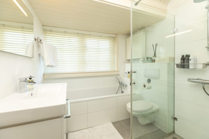 Foto 24 van Huizerweg 30