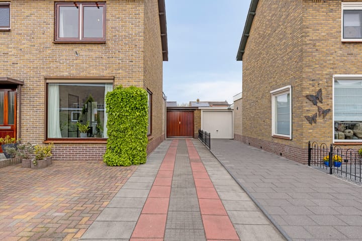 Foto 27 van Burgemeester Timmermanslaan 26