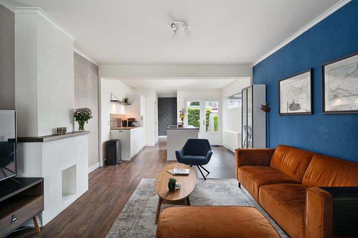 Photo 1 of Admiraal de Ruyterstraat 105