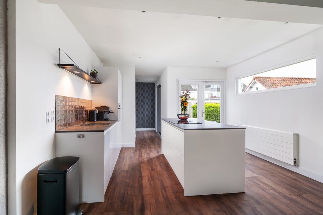 Foto 2 van Admiraal de Ruyterstraat 105