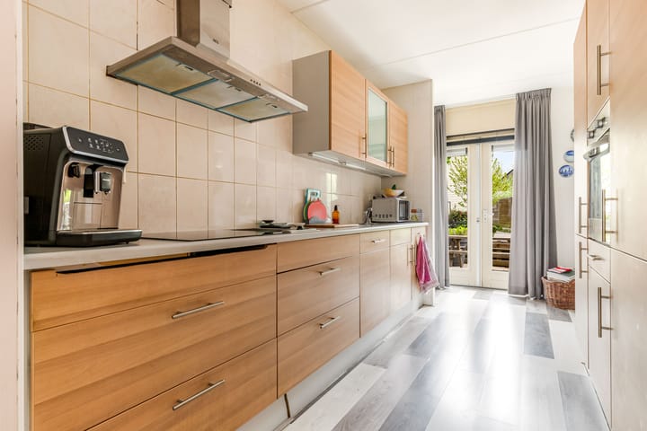 Foto 17 van Brancusistraat 3