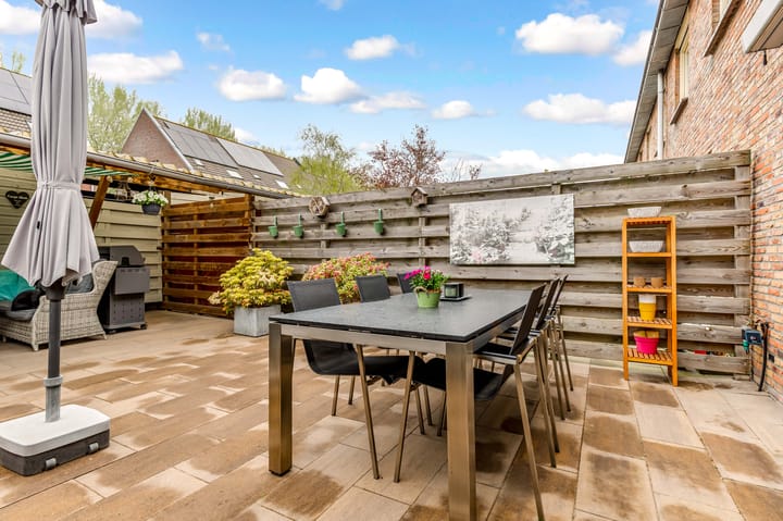 Foto 42 van Brancusistraat 3