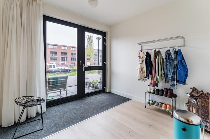 Foto 6 van Sluiseiland-Zuid 94