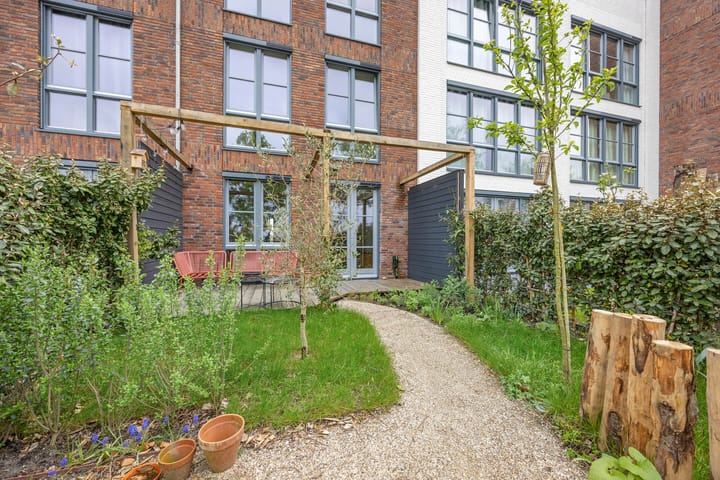 Foto 13 van Stationsweg 31