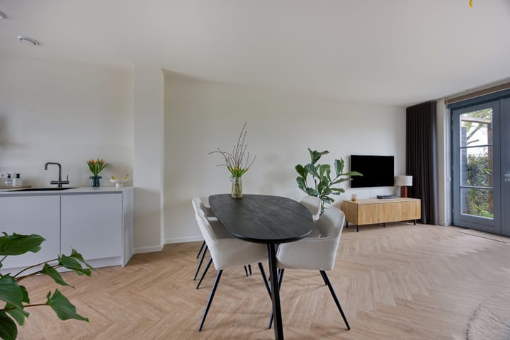 Foto 11 van Stationsweg 31