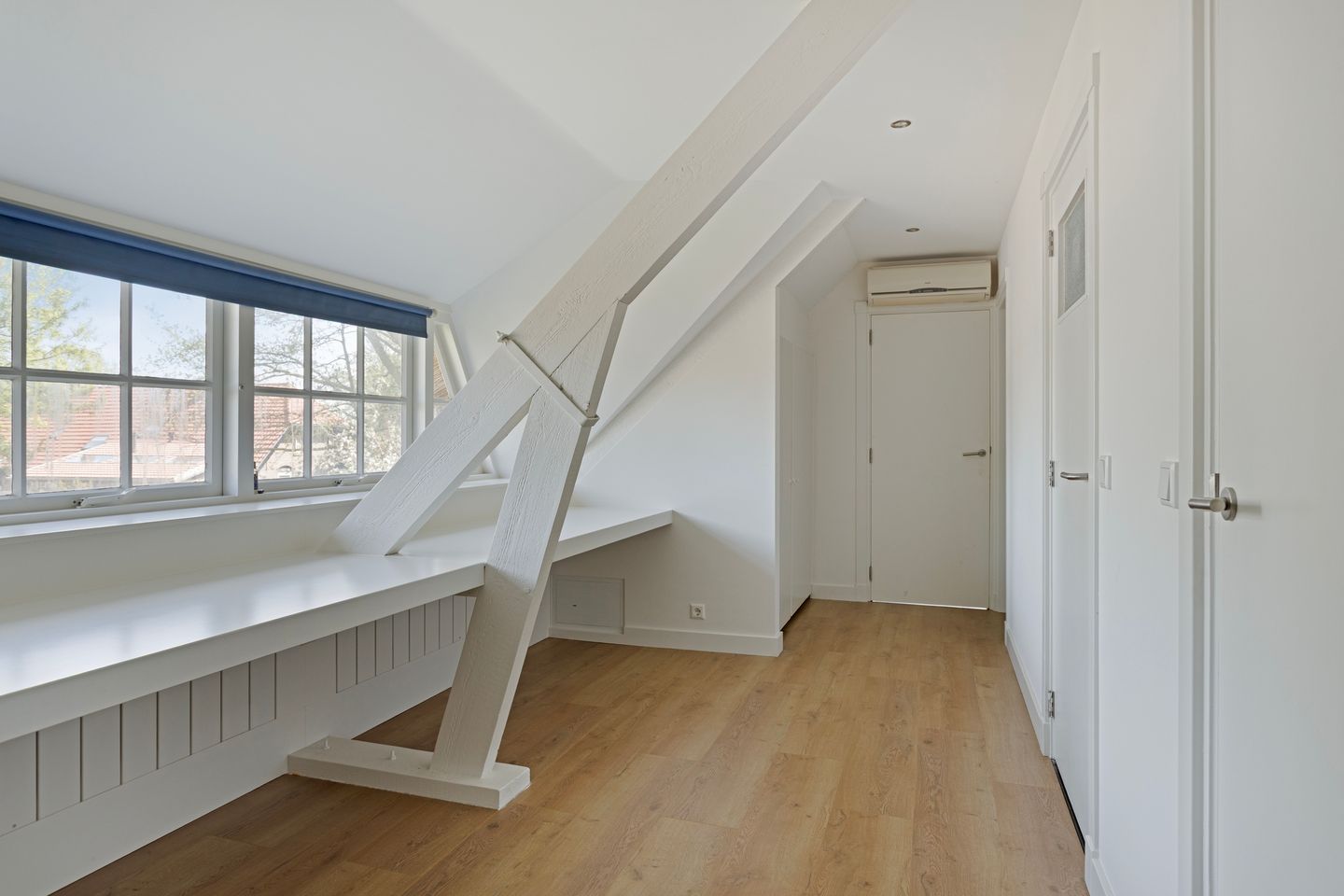 Photo 20 of Graspeel 42