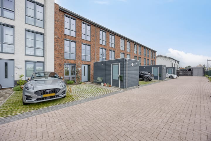 Foto 6 van Stationsweg 31