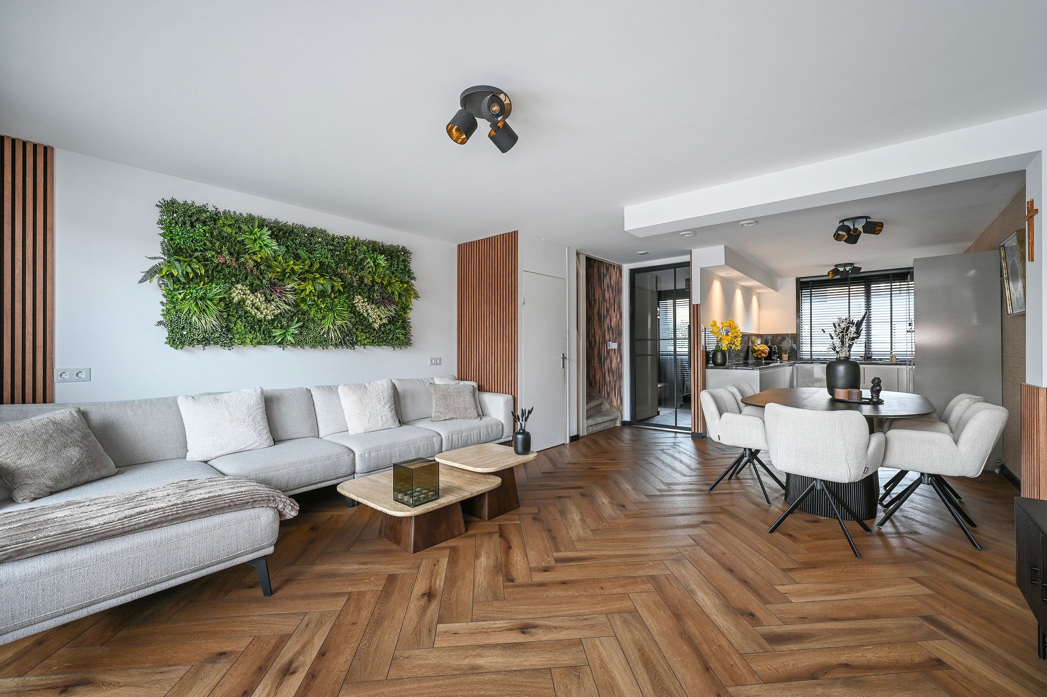 Foto 9 van Lisdoddestraat 68