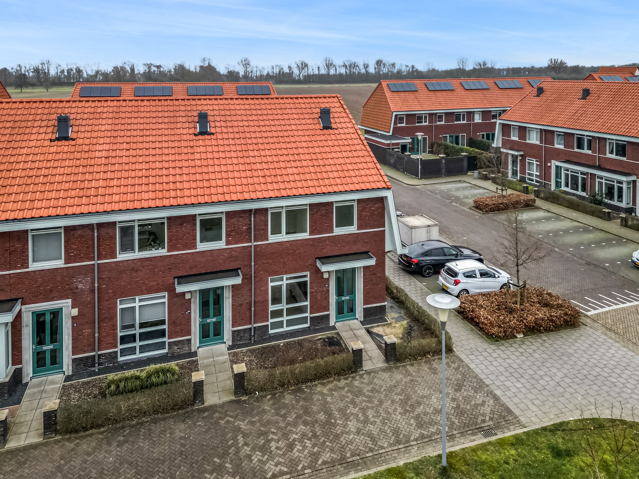 Foto 27 van Leeuw 19