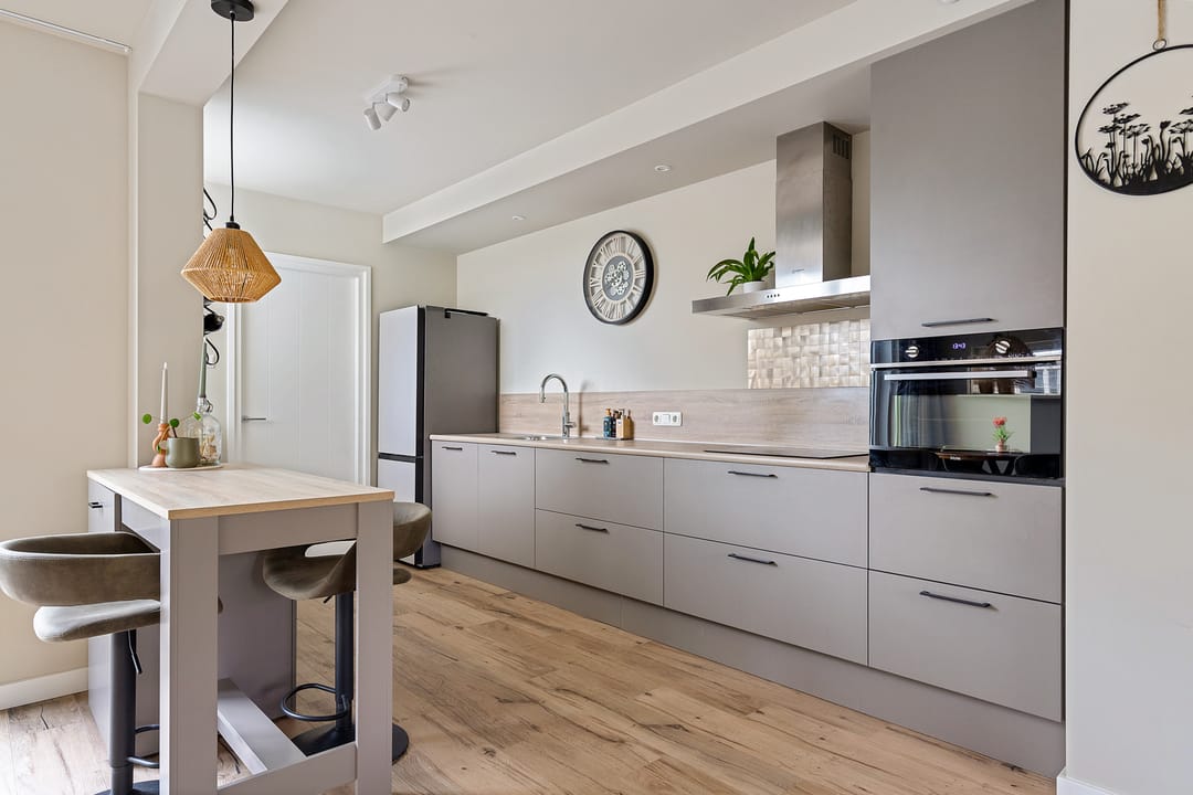 Photo 17 of Gysbert Japiksstraat 13