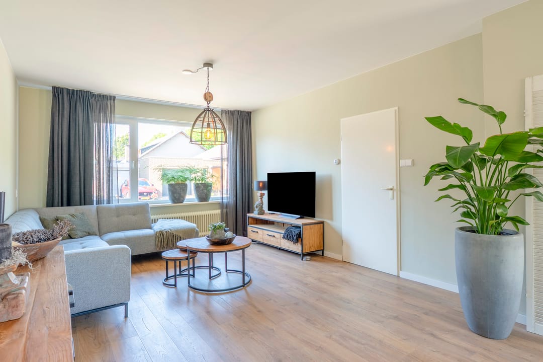 Foto 2 van Burg. Paulssenstraat 12