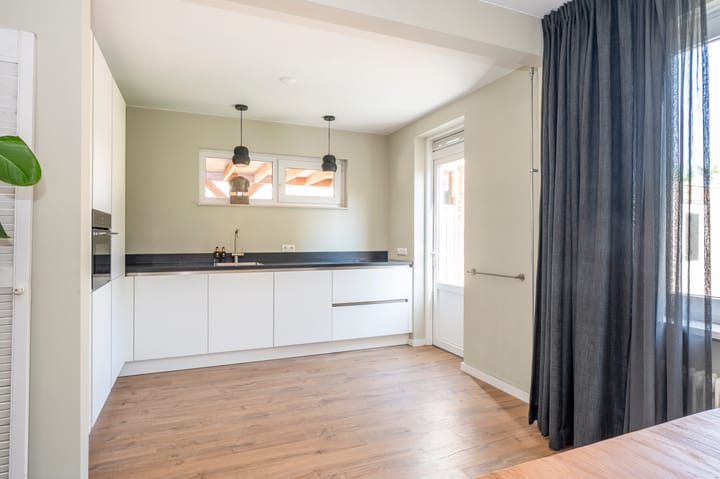 Foto 3 van Burg. Paulssenstraat 12