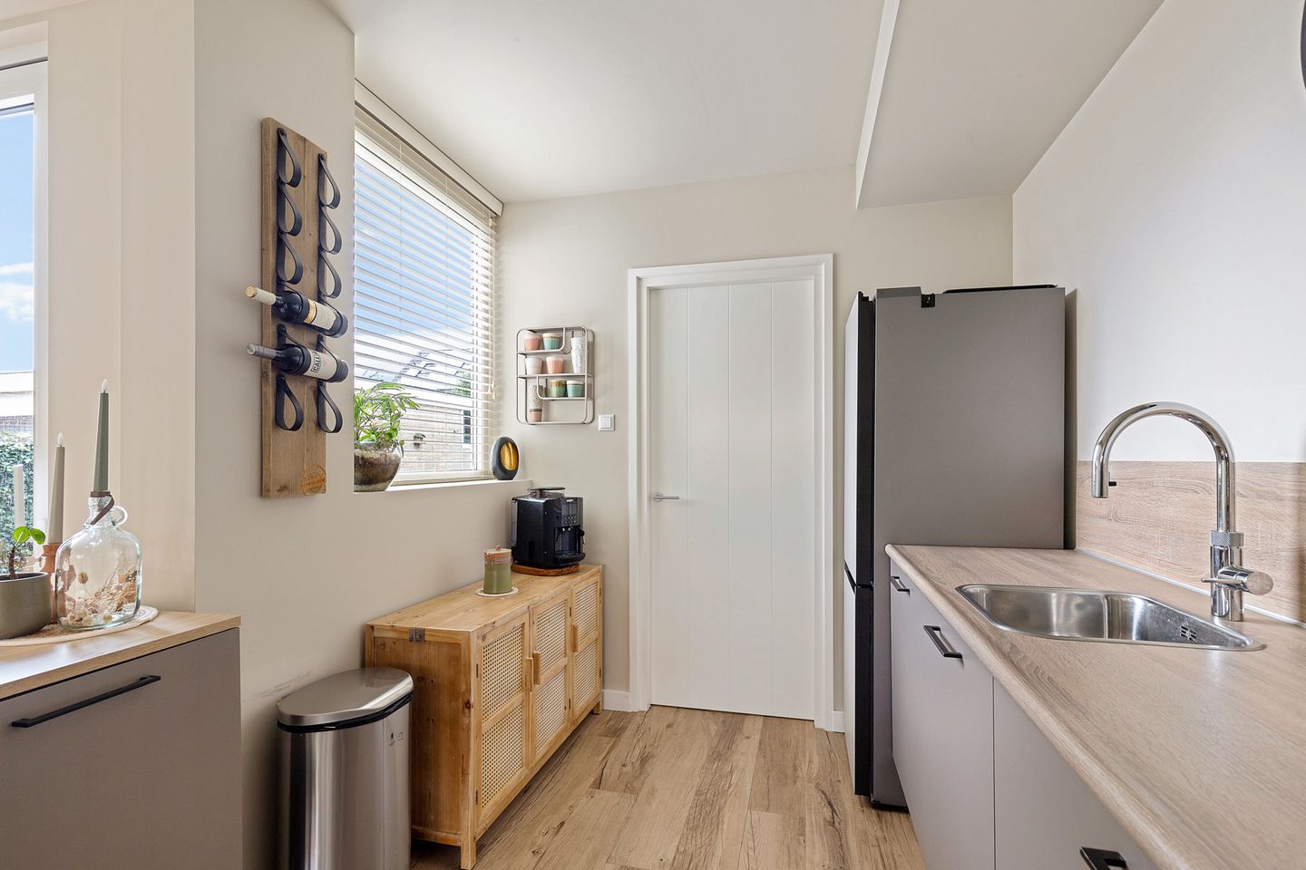 Photo 19 of Gysbert Japiksstraat 13