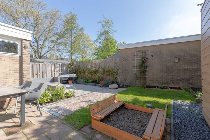 Foto 20 van Burg Cleveringalaan 6