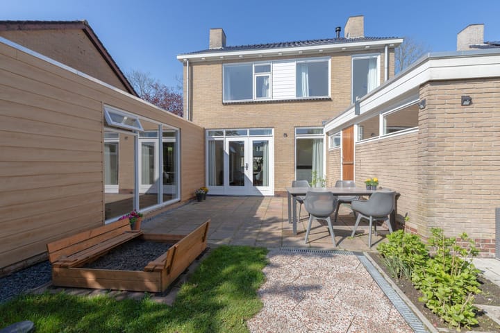 Foto 23 van Burg Cleveringalaan 6