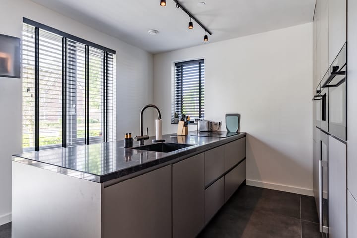 Photo 20 of Loevensteinlaan 16