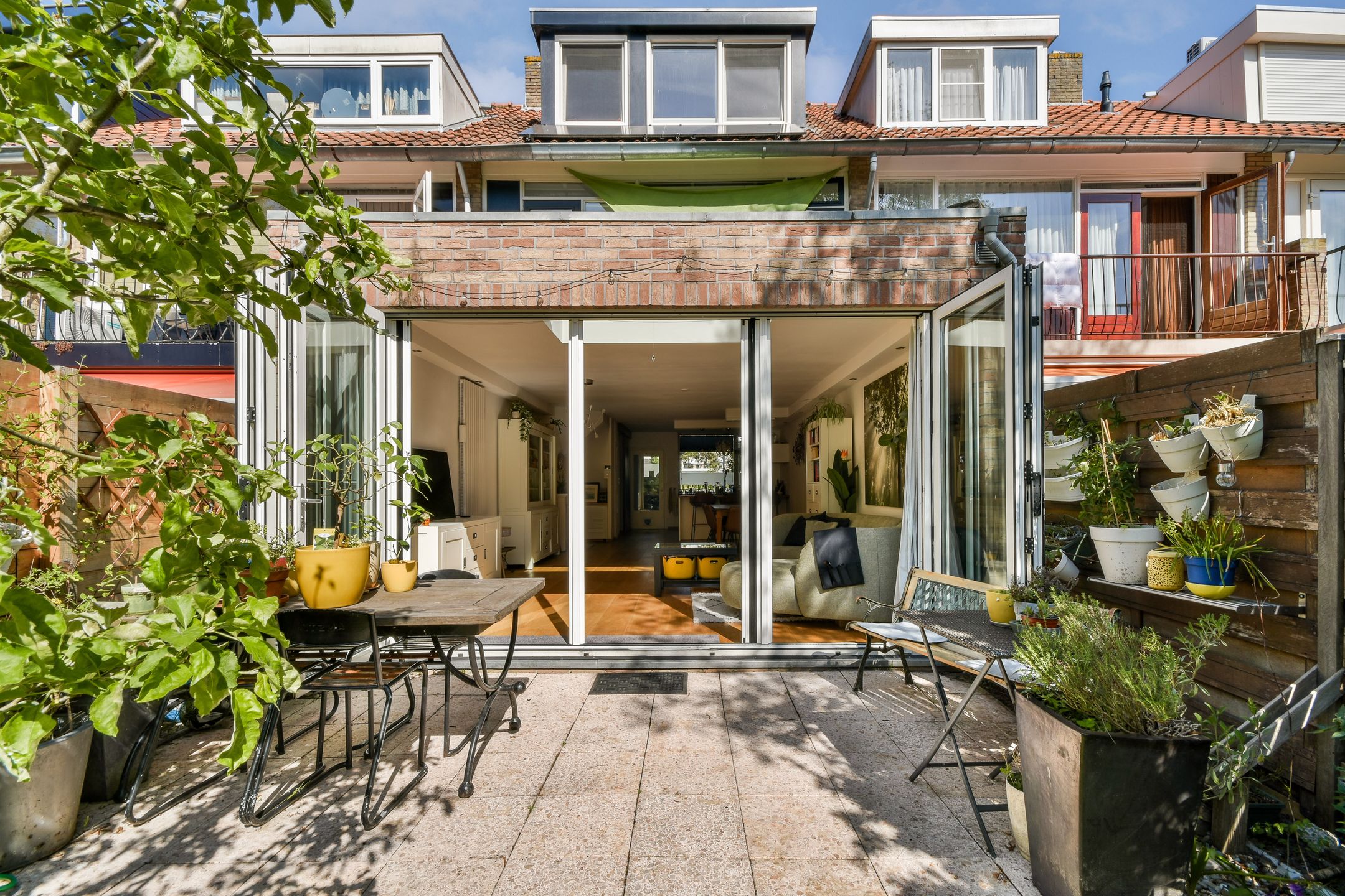 Foto 12 van Oranjeplantsoen 60