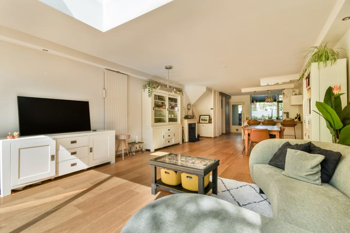 Foto 14 van Oranjeplantsoen 60