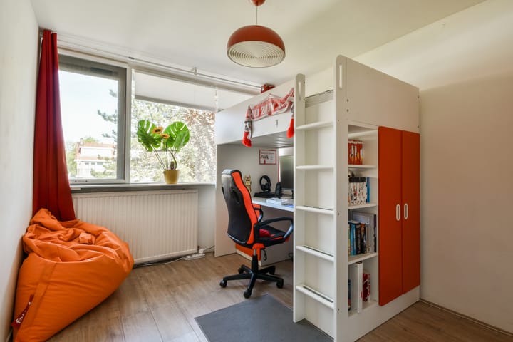 Foto 27 van Oranjeplantsoen 60