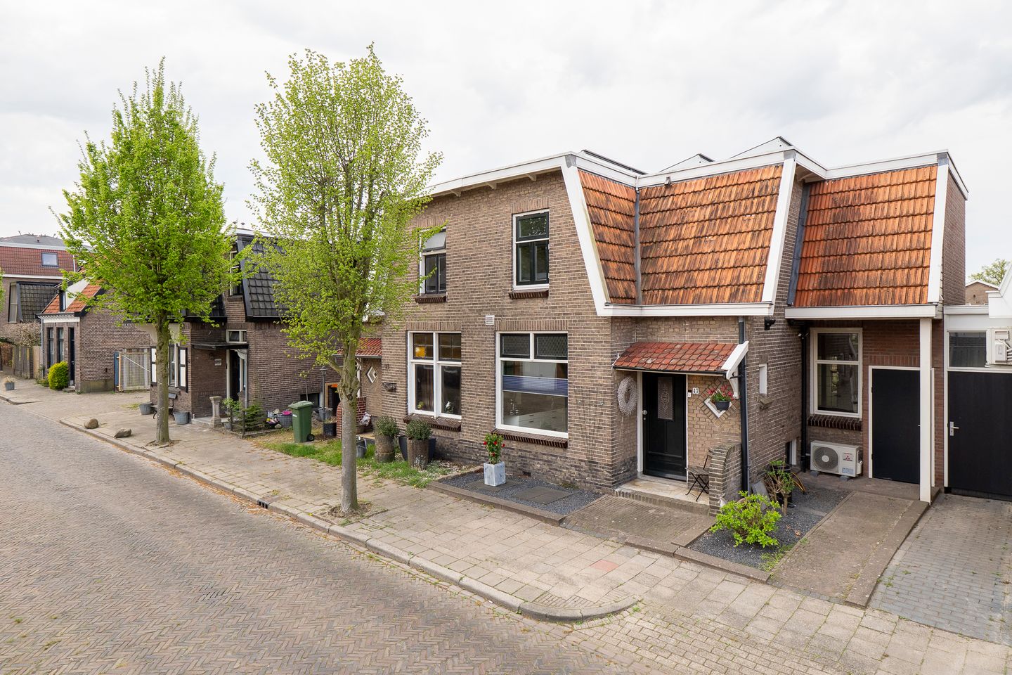 Photo 34 of Lindenweg 47