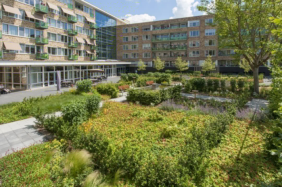 Foto 2 van Wederiklaan 2-10