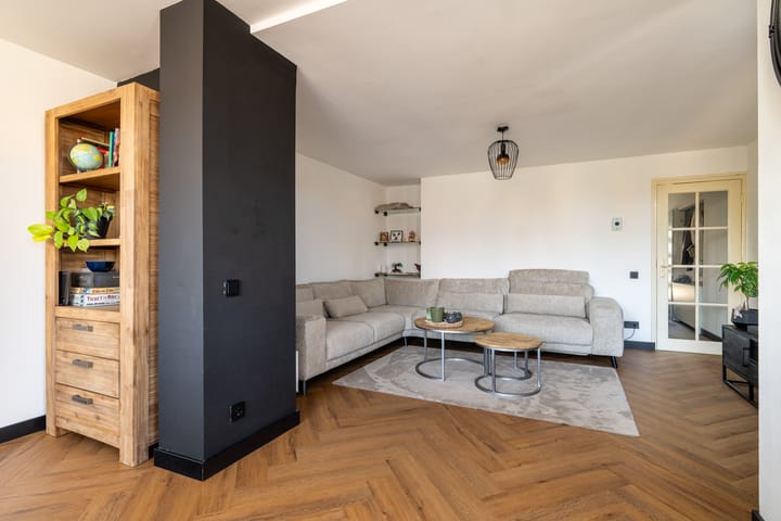 Foto 6 van Russelstraat 15