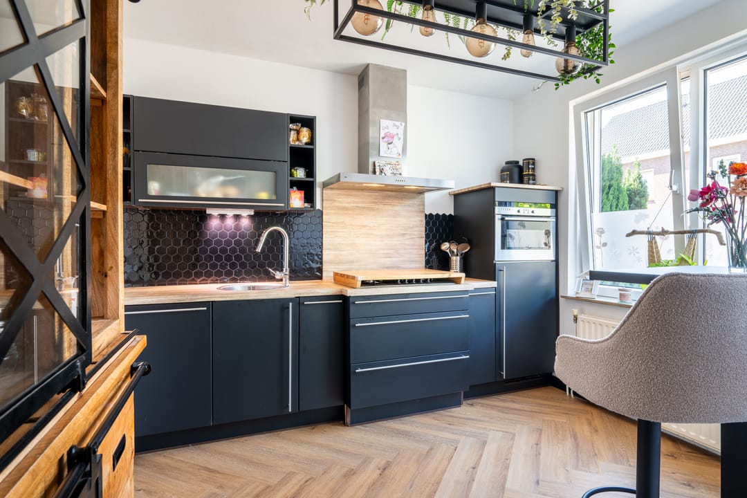 Foto 11 van Russelstraat 15