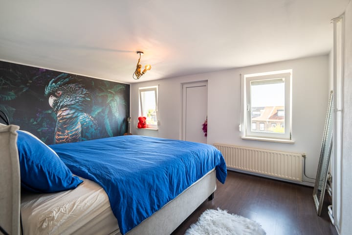 Foto 16 van Russelstraat 15