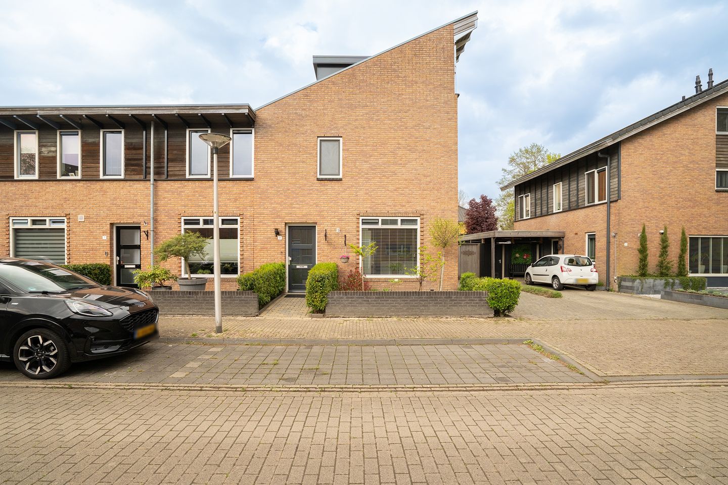 Foto 5 van Bitterzoetlaan 9