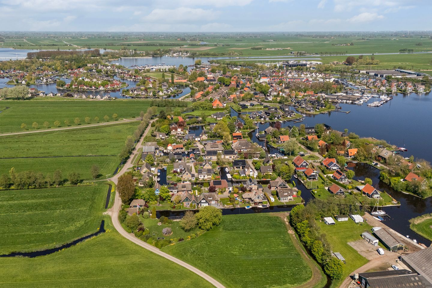 Foto 35 van Utbuorren 17-RECR