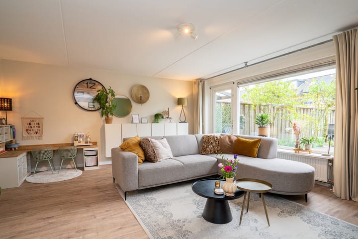 Foto 10 van Bitterzoetlaan 9