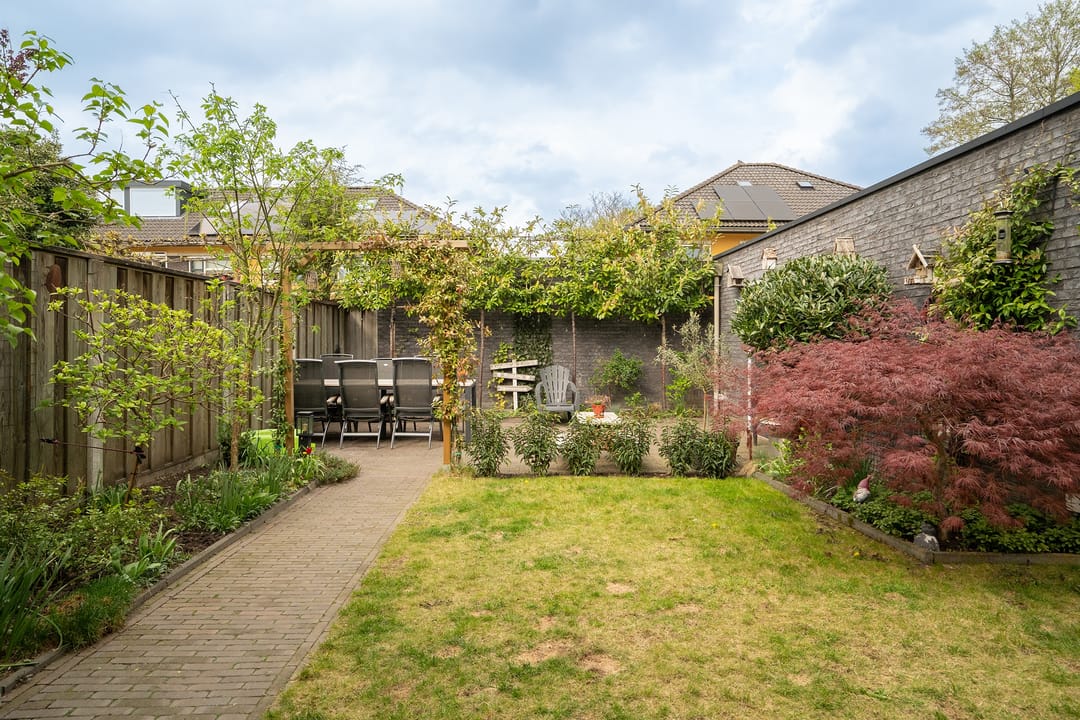 Foto 31 van Bitterzoetlaan 9