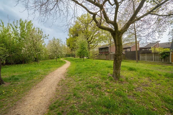 Foto 39 van Bitterzoetlaan 9