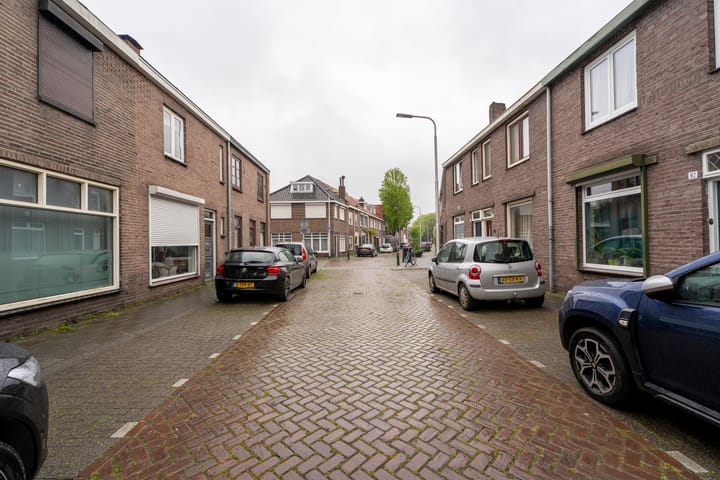 Foto 29 van Bataviastraat 86