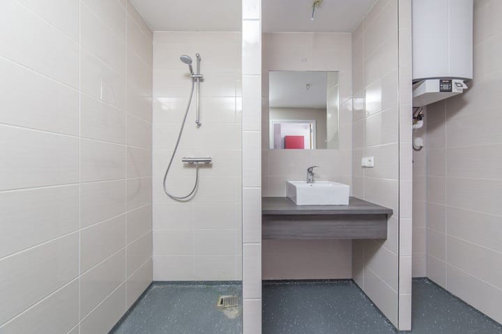 Foto 5 van Abel Tasmanplein 183