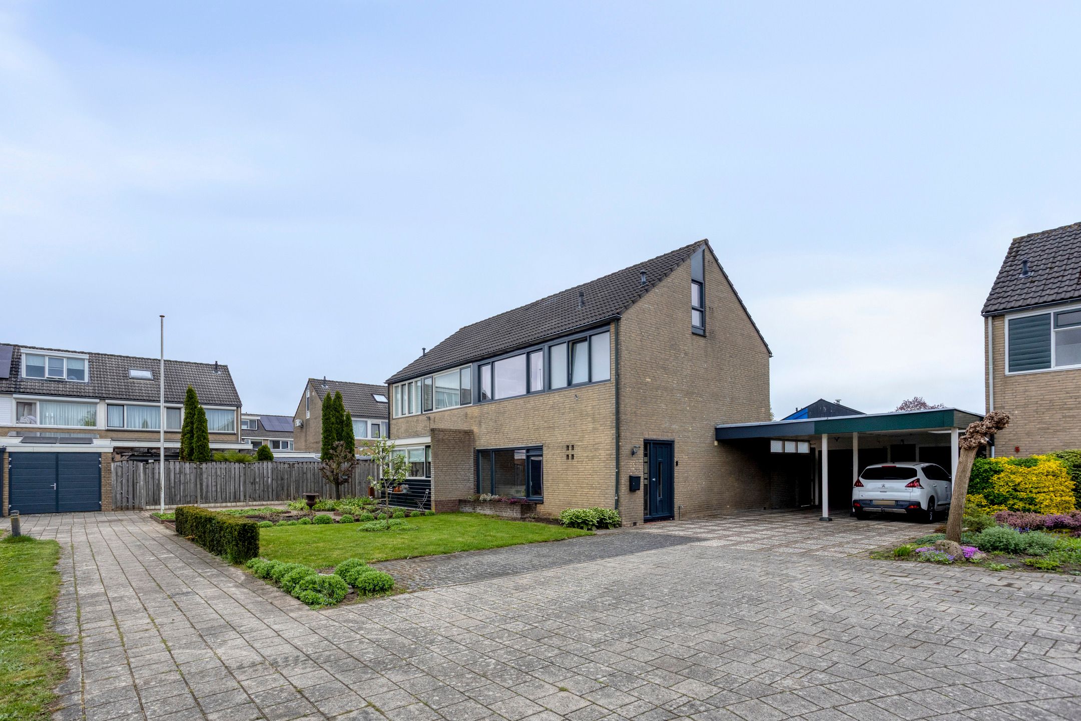 Foto 3 van Huygensstraat 3