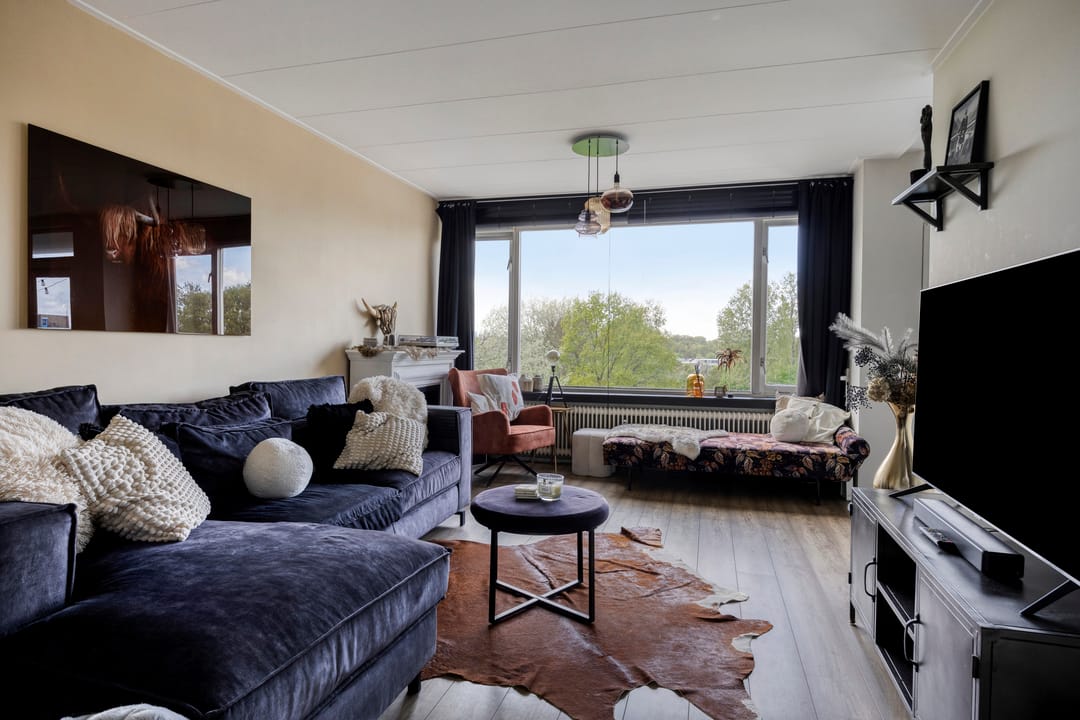 Photo 7 of Van der Helmstraat 438