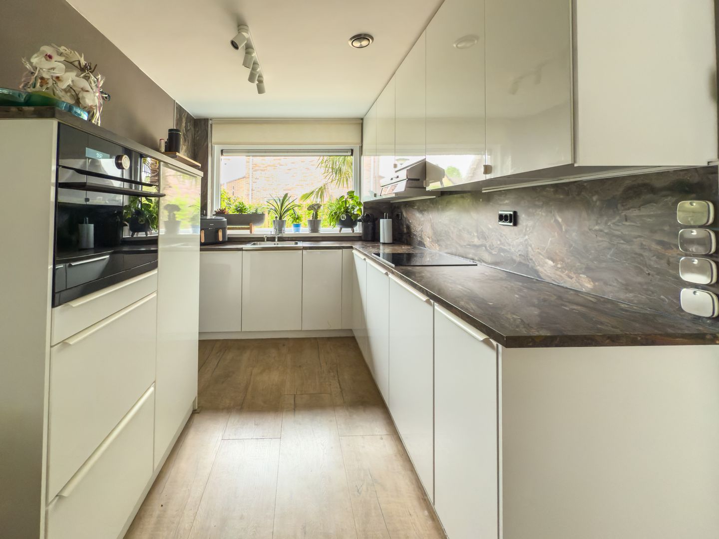 Foto 10 van Van Duin-akker 8