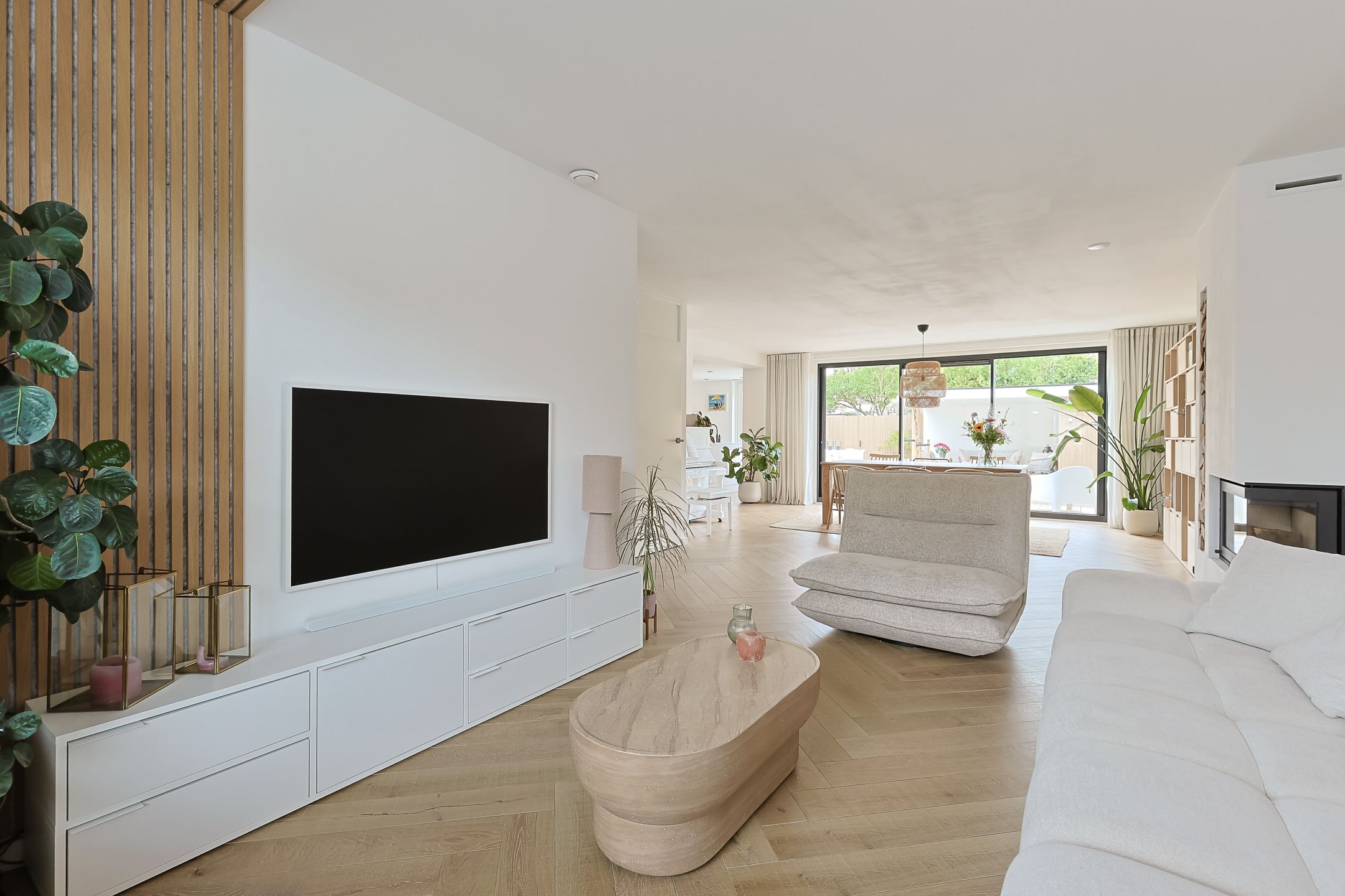 Foto 15 van Gesina van der Molenstraat 11