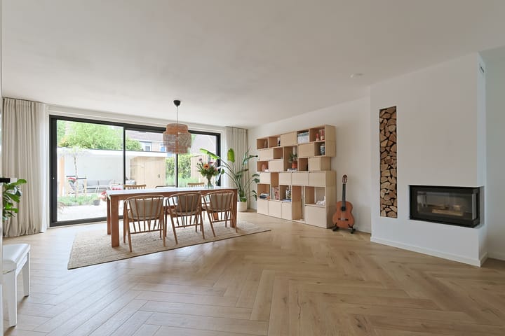 Foto 18 van Gesina van der Molenstraat 11