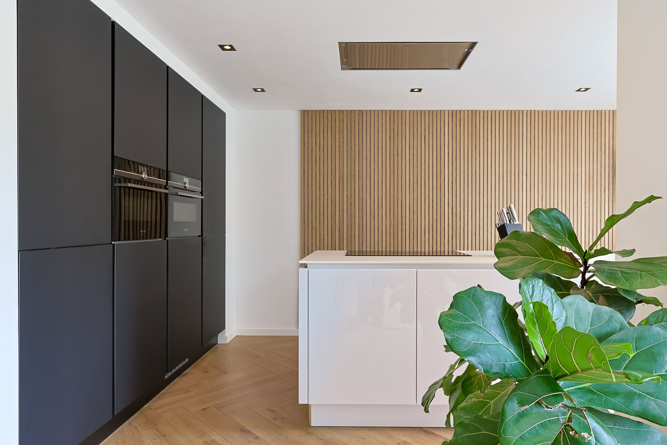 Foto 24 van Gesina van der Molenstraat 11